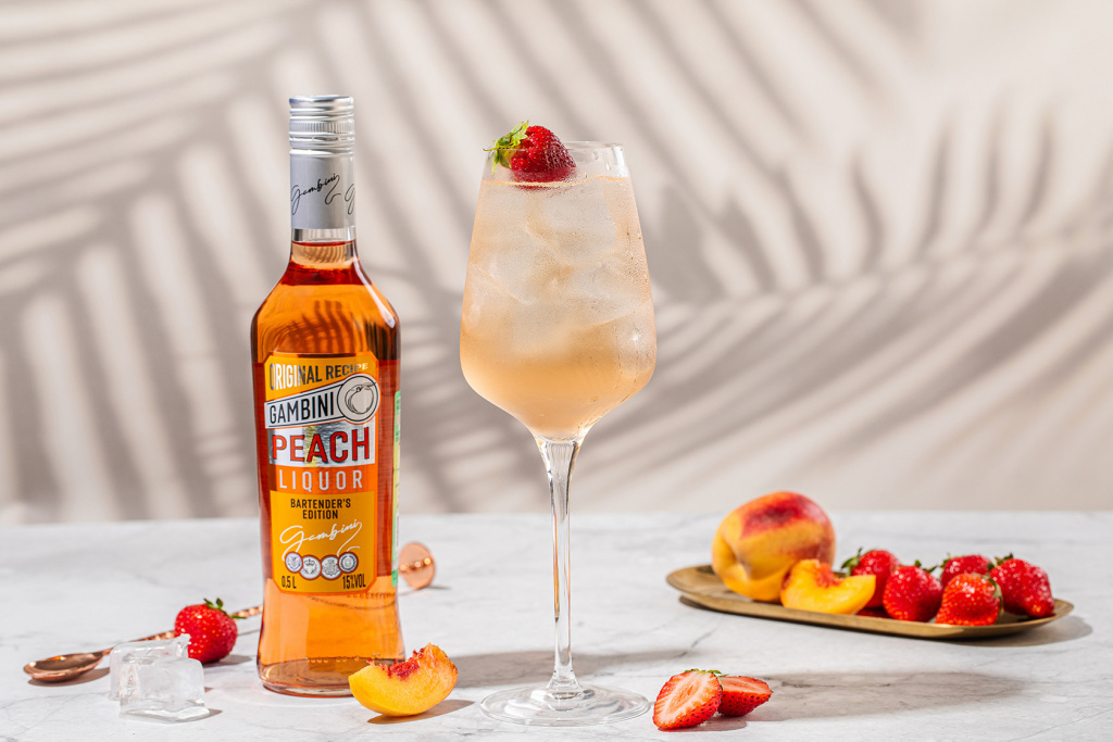 Gambini_Peach_Spritz_horizontal.jpg