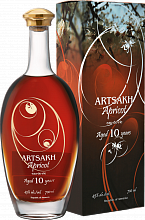 Дистиллят Artsakh Apricot 10 yo (Подарочная упаковка)