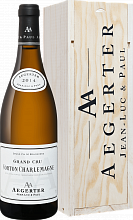 Вино Corton Charlemagne Grand Cru AOC Aegerter (Подарочная упаковка)